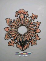 藏品(黑地如意雲頭形雲肩)的圖片